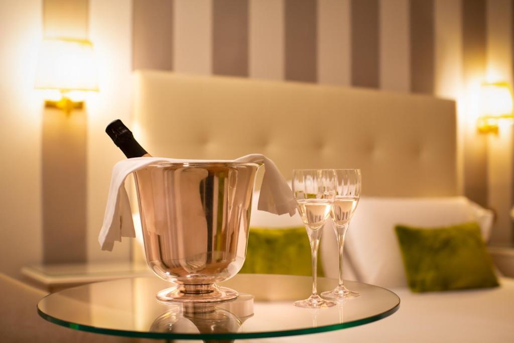 Hotel Jolanda