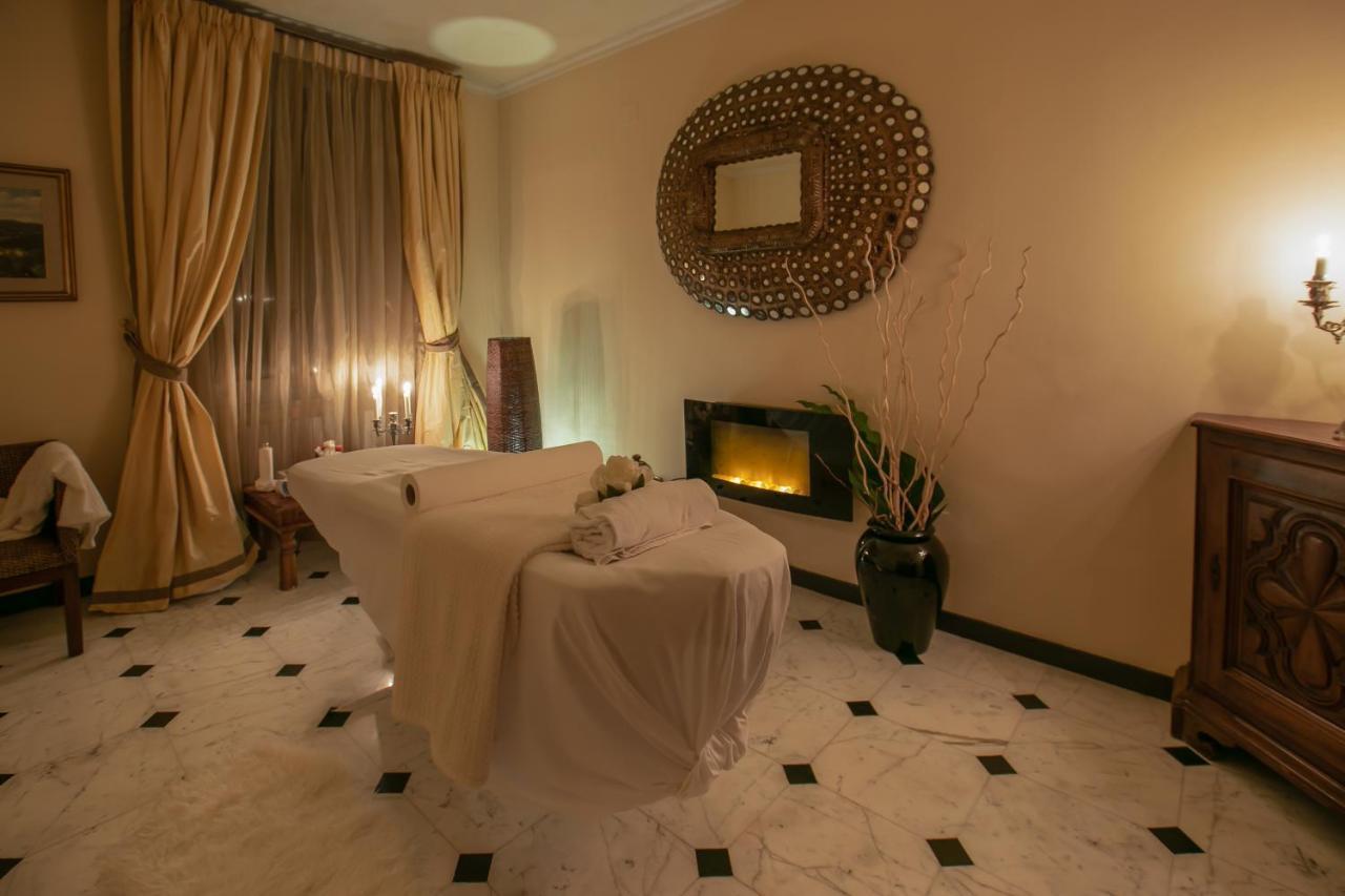 Jolanda Hotel 4*